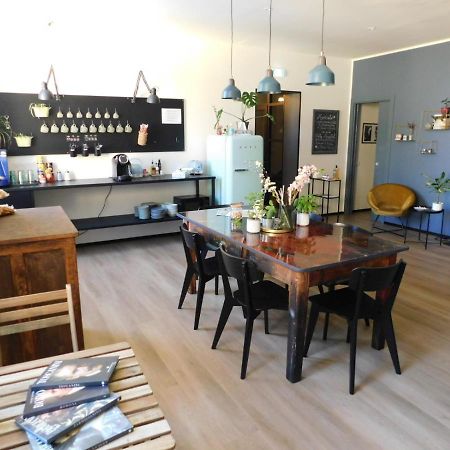 Piumaviola Beds & Apartments Parme Extérieur photo